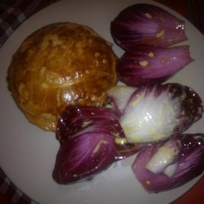 534826_585285471499724_465626964_n